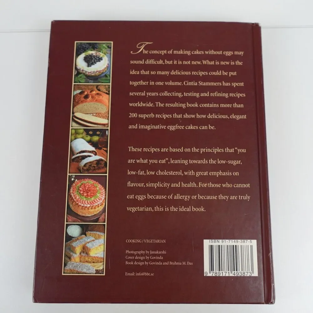 The Book of Egg Free Cakes by Cintia Stammers Hardcover Book